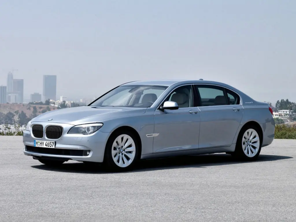 BMW 7-Series (F01, F02, F04) 5 поколение, седан, гибрид (07.2008 - 07.2012)
